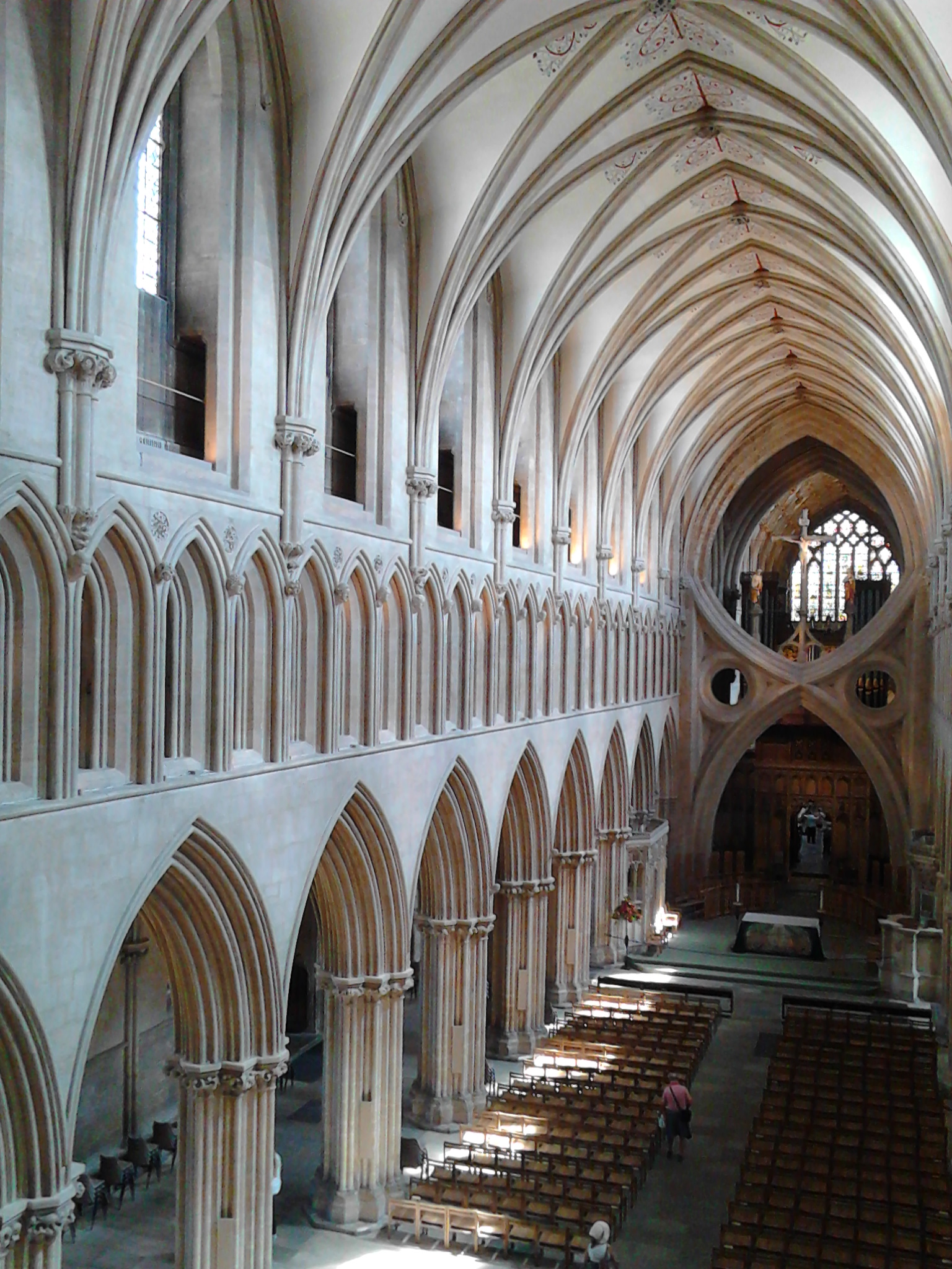 wells cathedral high tours